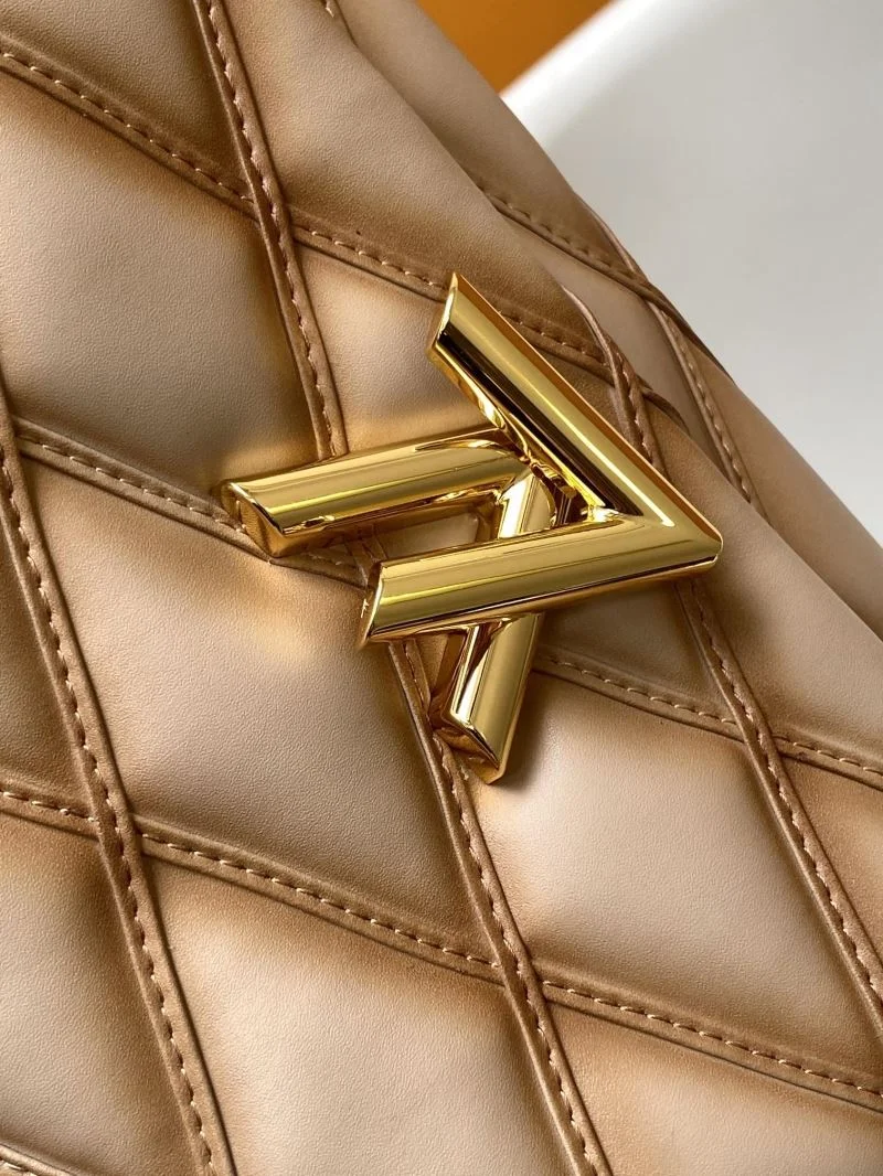 Louis Vuitton Twist Bags Chic 39052
