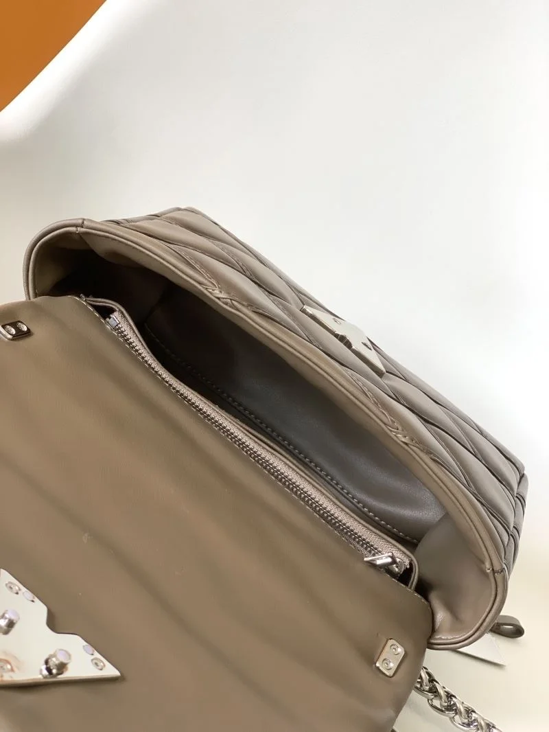 SunProtective Louis Vuitton Twist Bags 39037