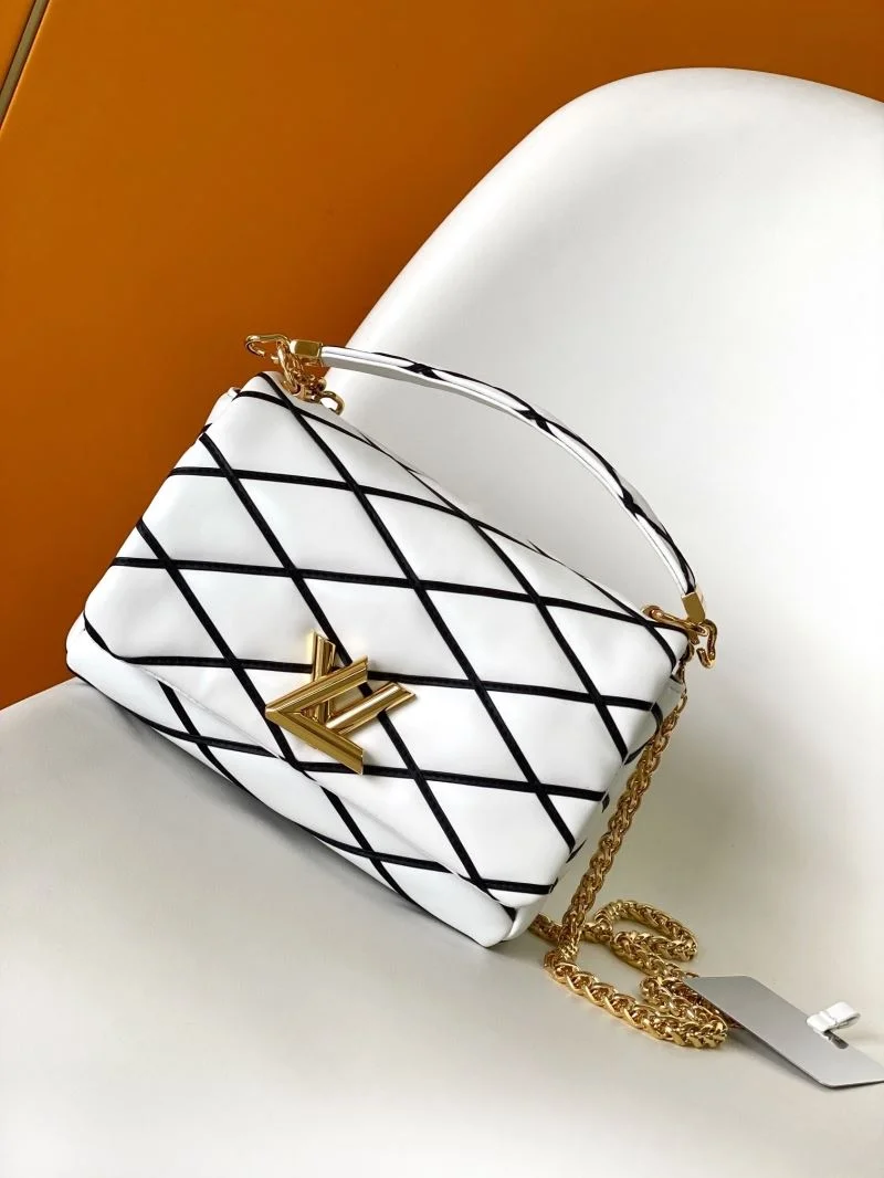 Supportive Louis Vuitton Twist Bags 39036