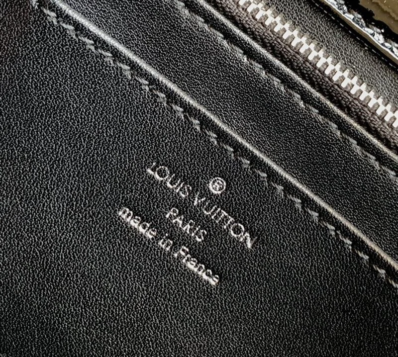 Contemporary Louis Vuitton Twist Bags 39048