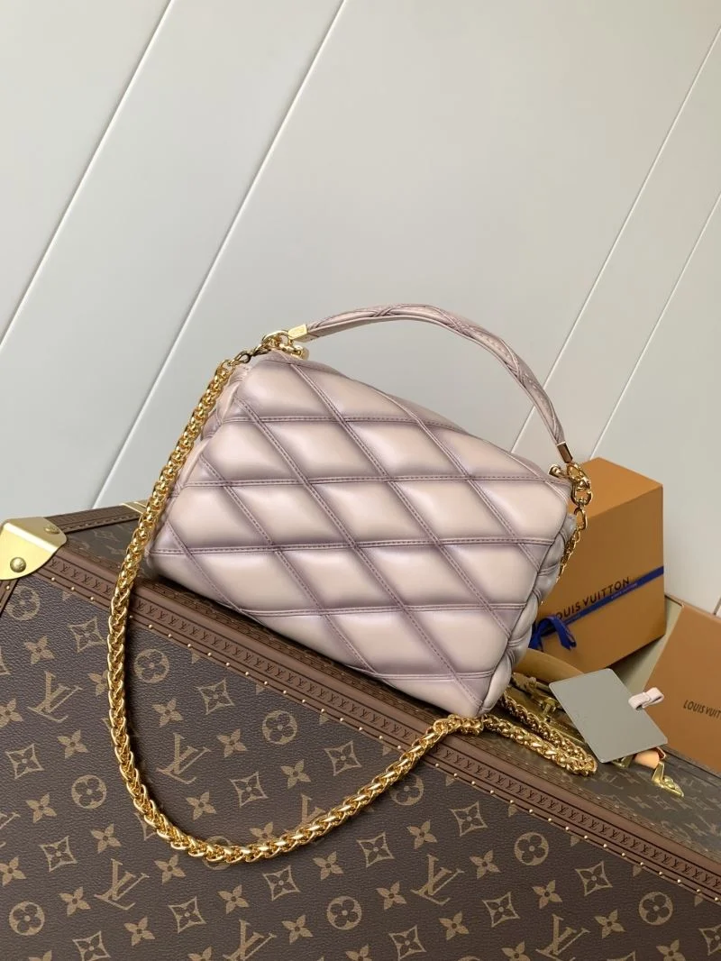 Bold Louis Vuitton Twist Bags 39024