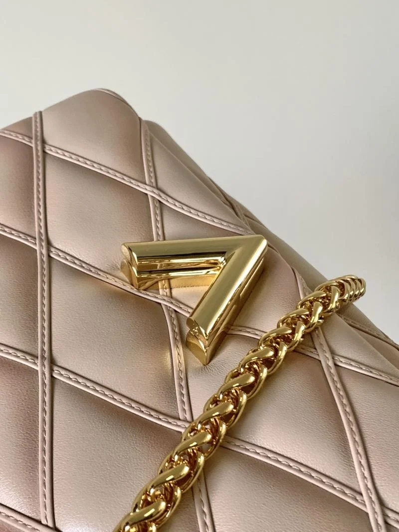 Tailored Louis Vuitton Twist Bags 39045