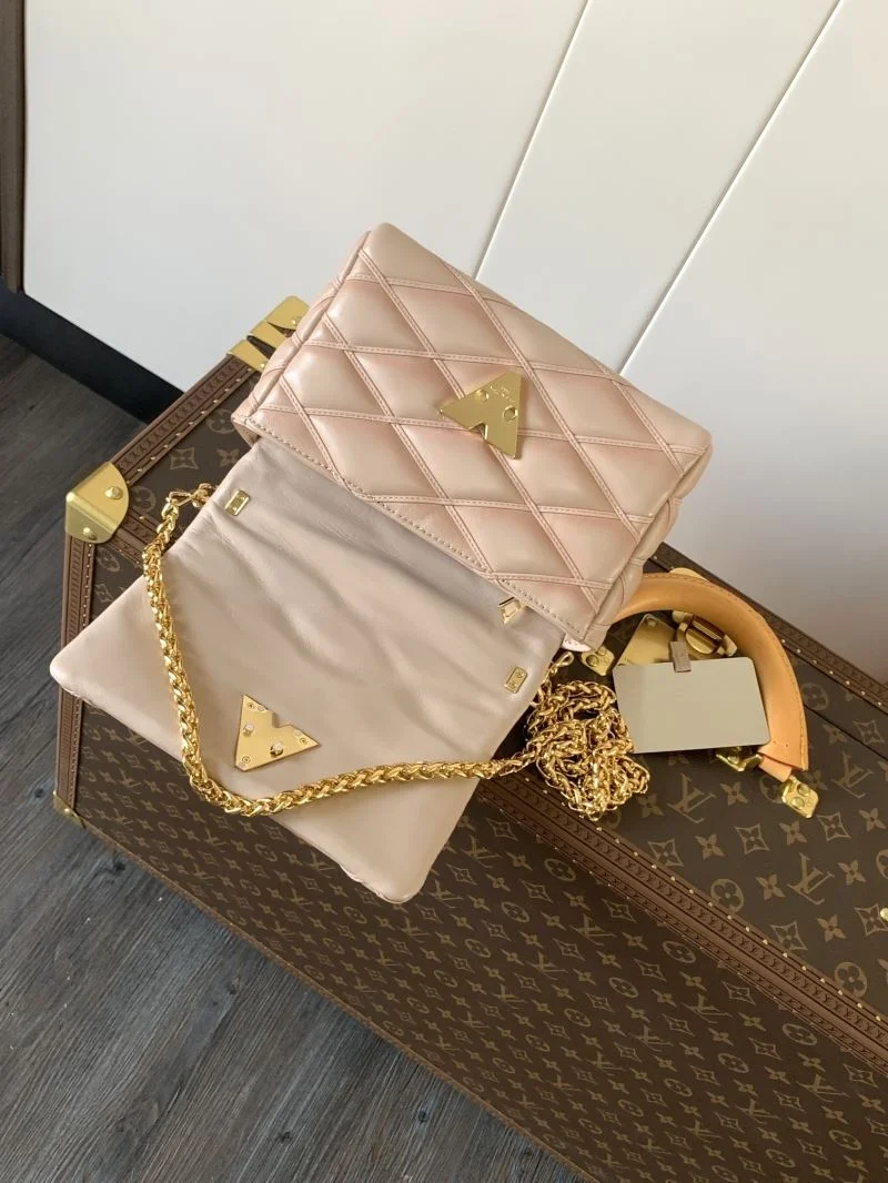 Tailored Louis Vuitton Twist Bags 39045