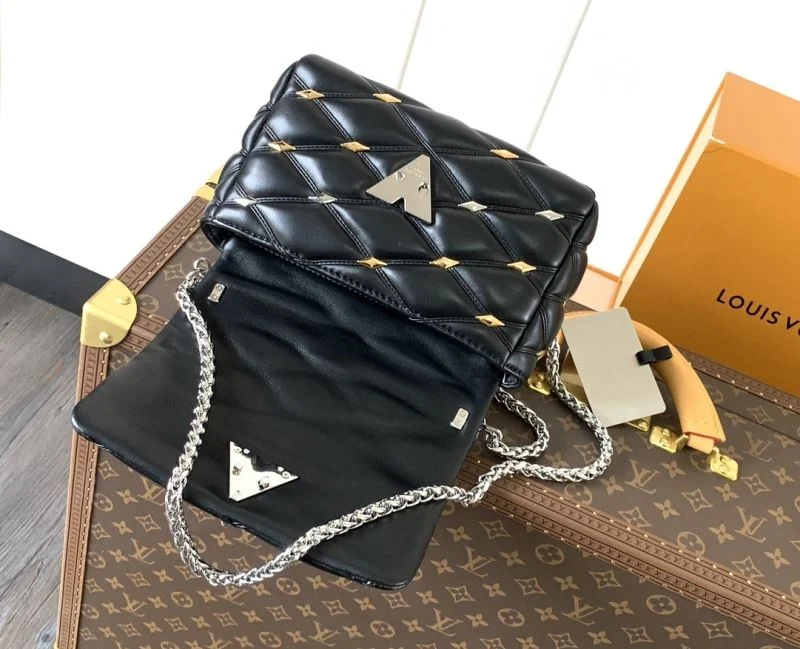 Refined Louis Vuitton Twist Bags 39033