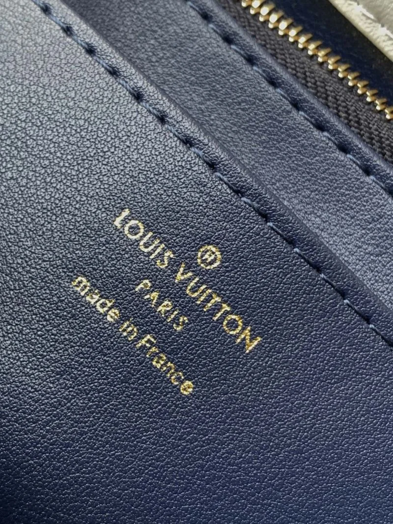 Louis Vuitton Twist Bags TimelessDesign 39016