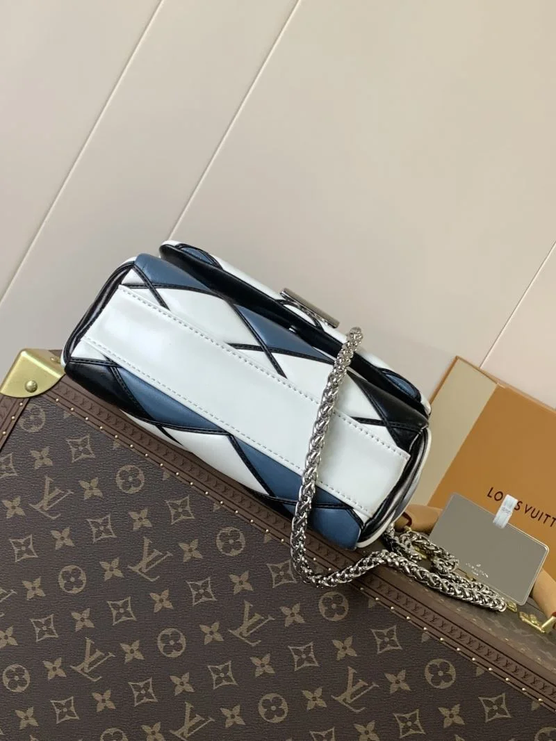 Louis Vuitton Twist Bags UrbanChic 39030