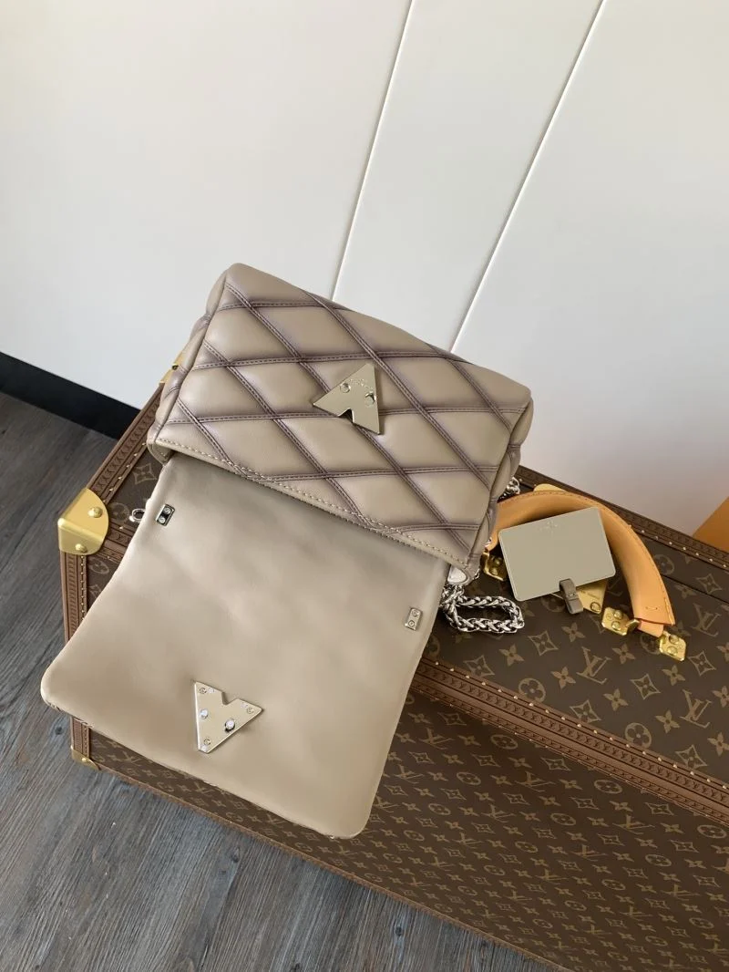 Louis Vuitton Twist Bags Contemporary 39029