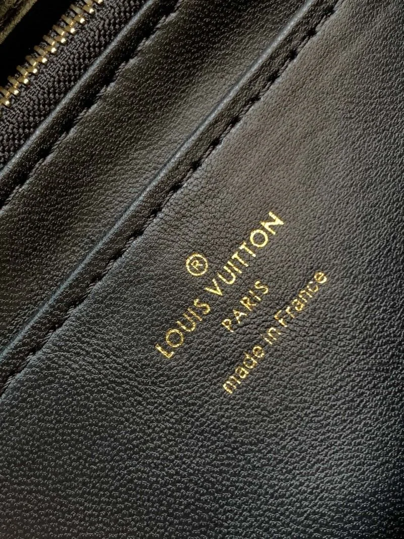 Louis Vuitton Twist Bags SmartChoice 39028