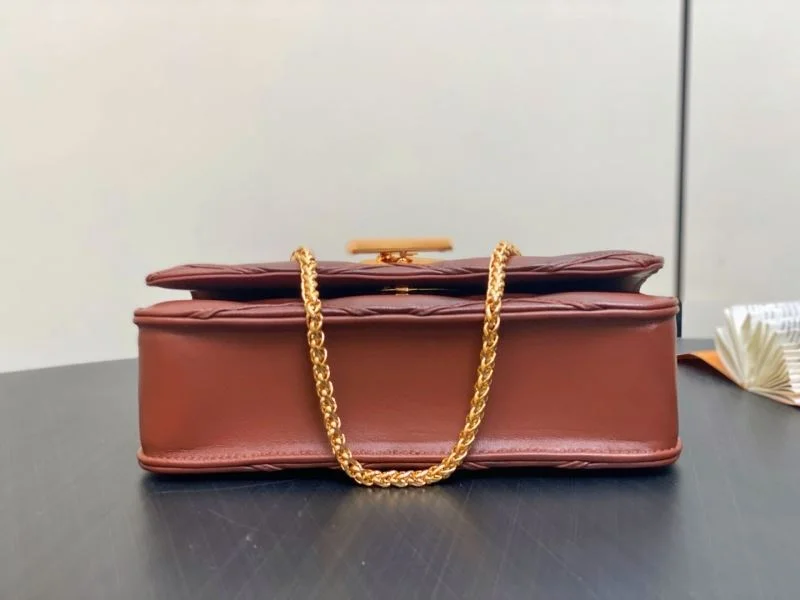 Stylish Louis Vuitton Twist Bags 38716