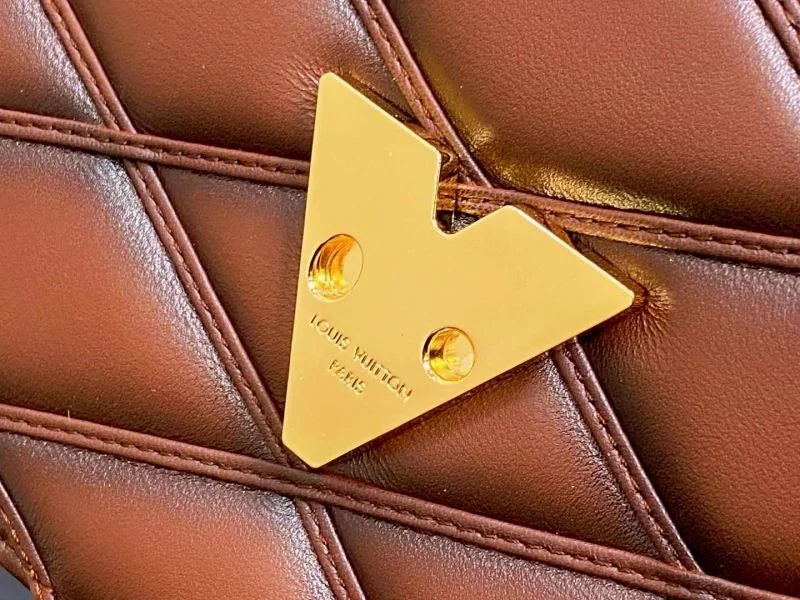 Stylish Louis Vuitton Twist Bags 38716