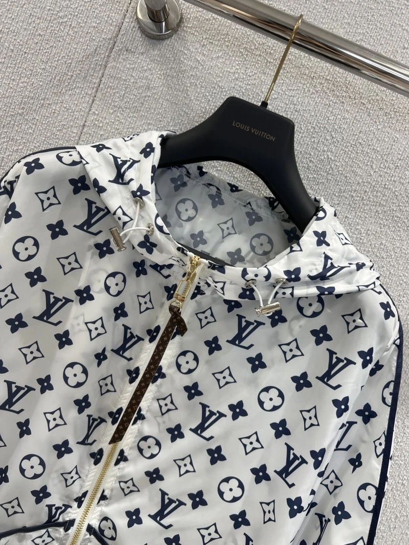 Louis Vuitton Vest Soft 130938