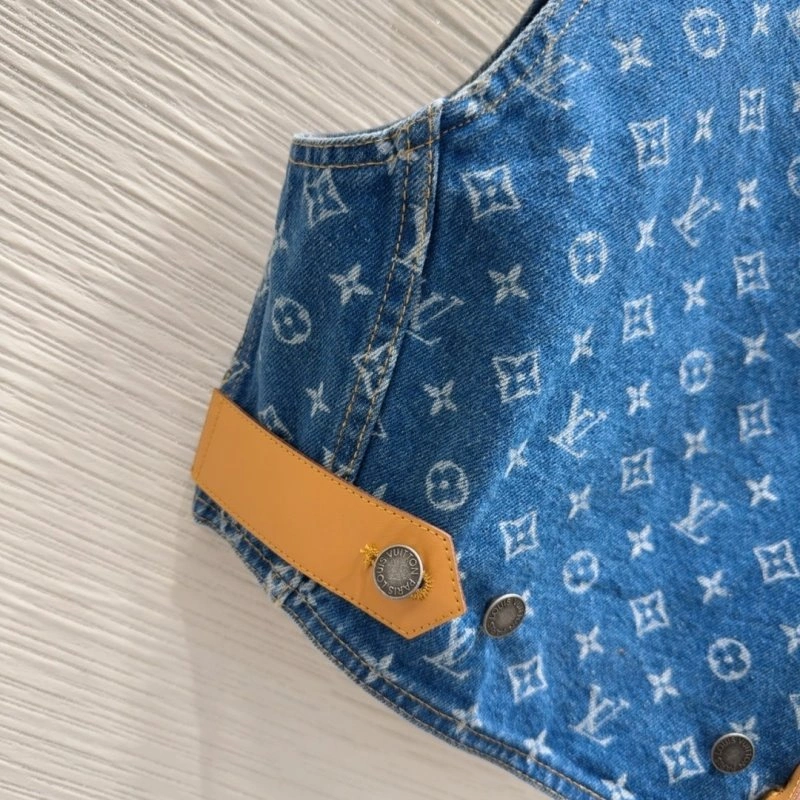 Breathable Louis Vuitton Vest 131510