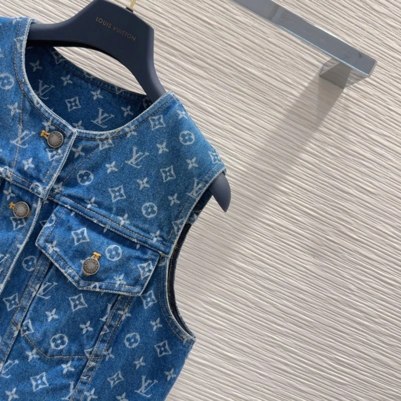 Trendsetting Louis Vuitton Vest 131503