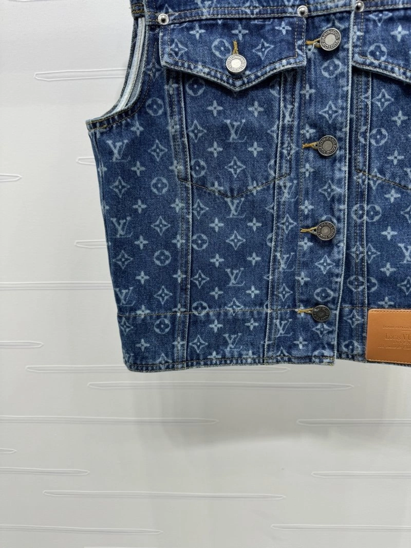 Elegant Louis Vuitton Vest 131502