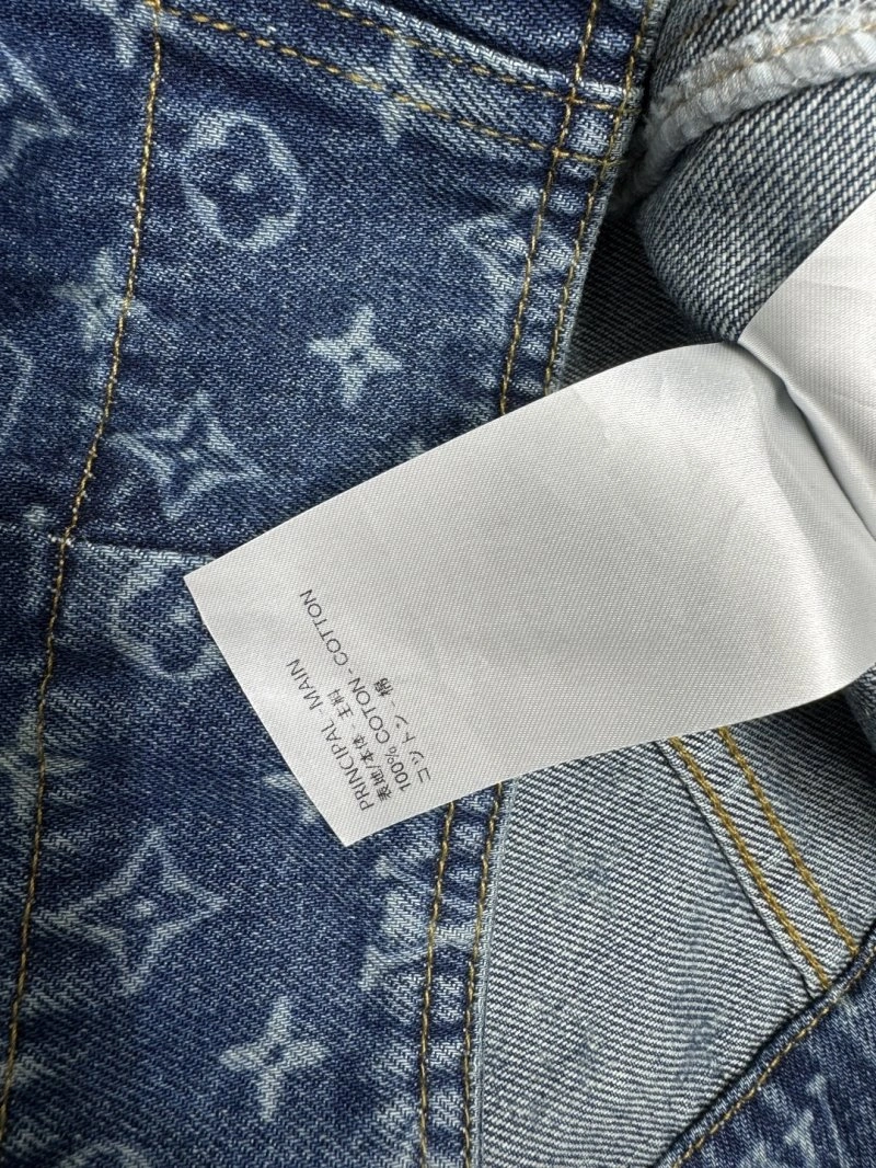 Elegant Louis Vuitton Vest 131502