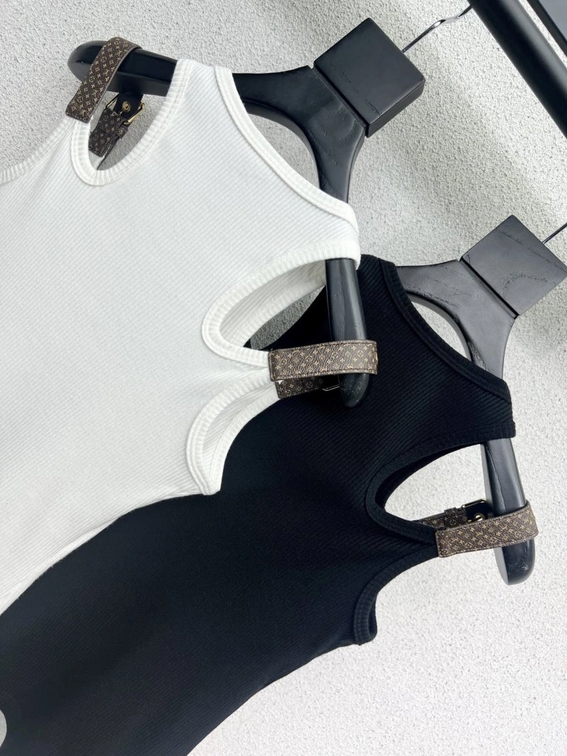 Vibrant Louis Vuitton Vest 131512