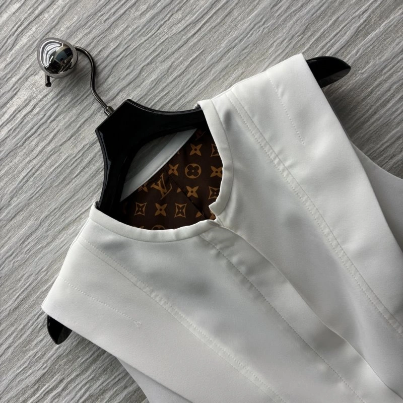 Stretchable Louis Vuitton Vest 131501