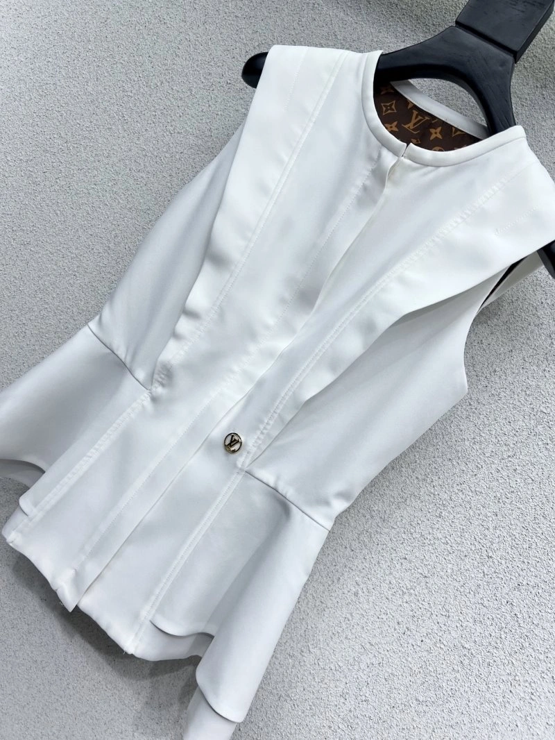 WellDesigned Louis Vuitton Vest 131482