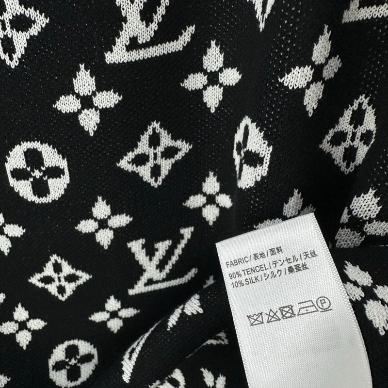 Louis Vuitton Vest Lightweight 130402