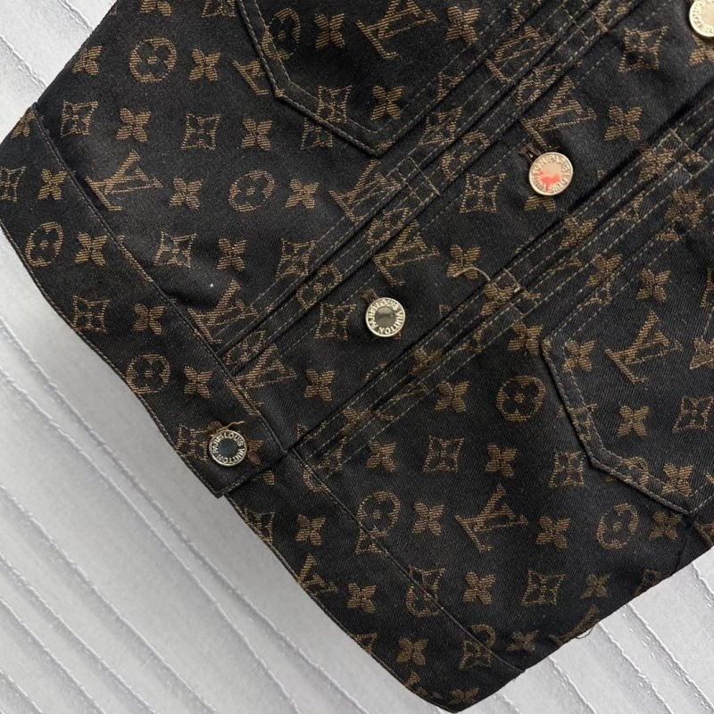 Louis Vuitton Vest Effortless 130398