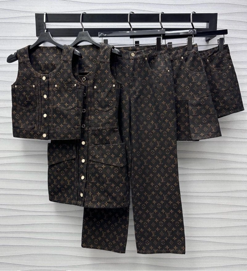 Louis Vuitton Vest Effortless 130398