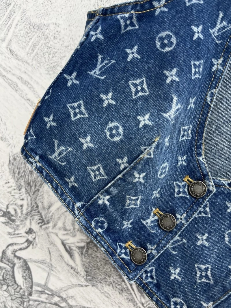 Louis Vuitton Vest Comfortable 130387