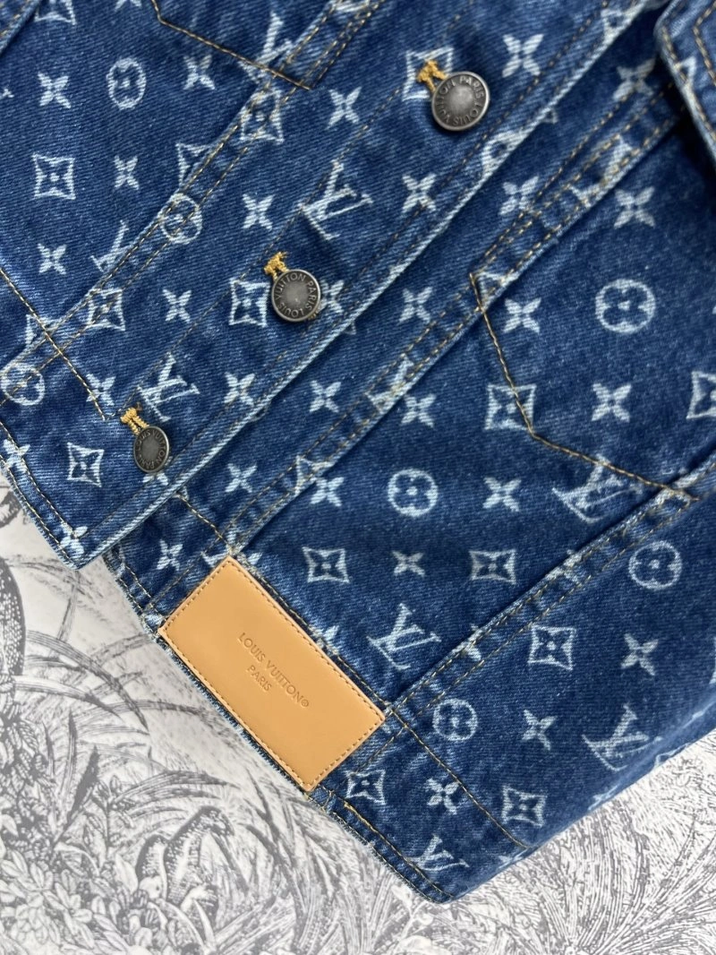 Louis Vuitton Vest Sleek 130418
