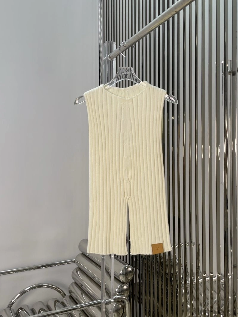 Practical Louis Vuitton Vest 130375