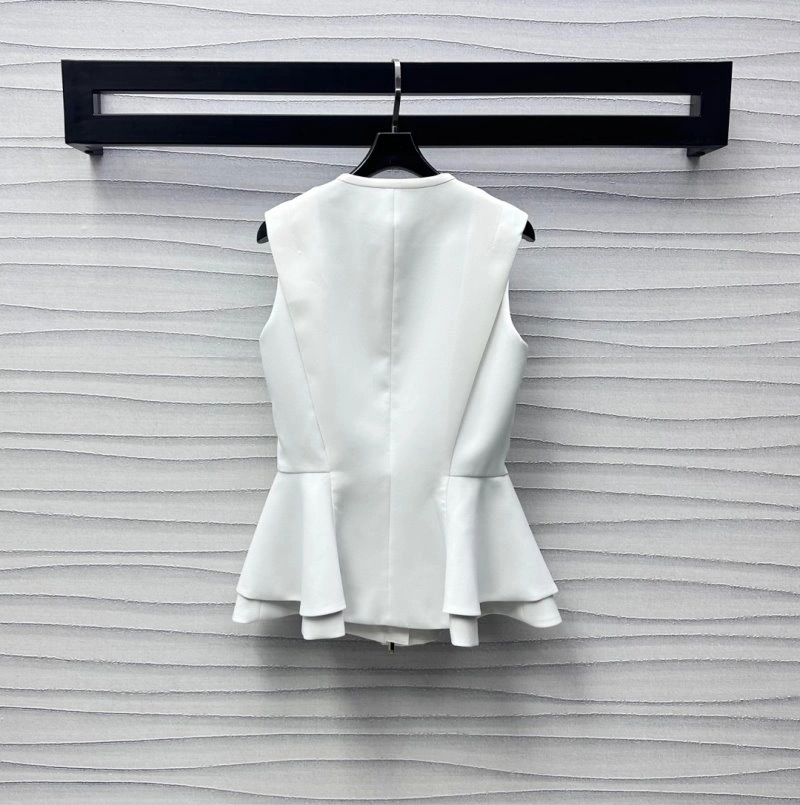 Louis Vuitton Vest WaterResistant 130370