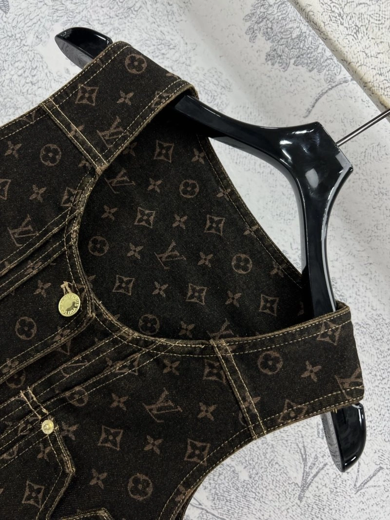 Upgraded Louis Vuitton Vest 130361