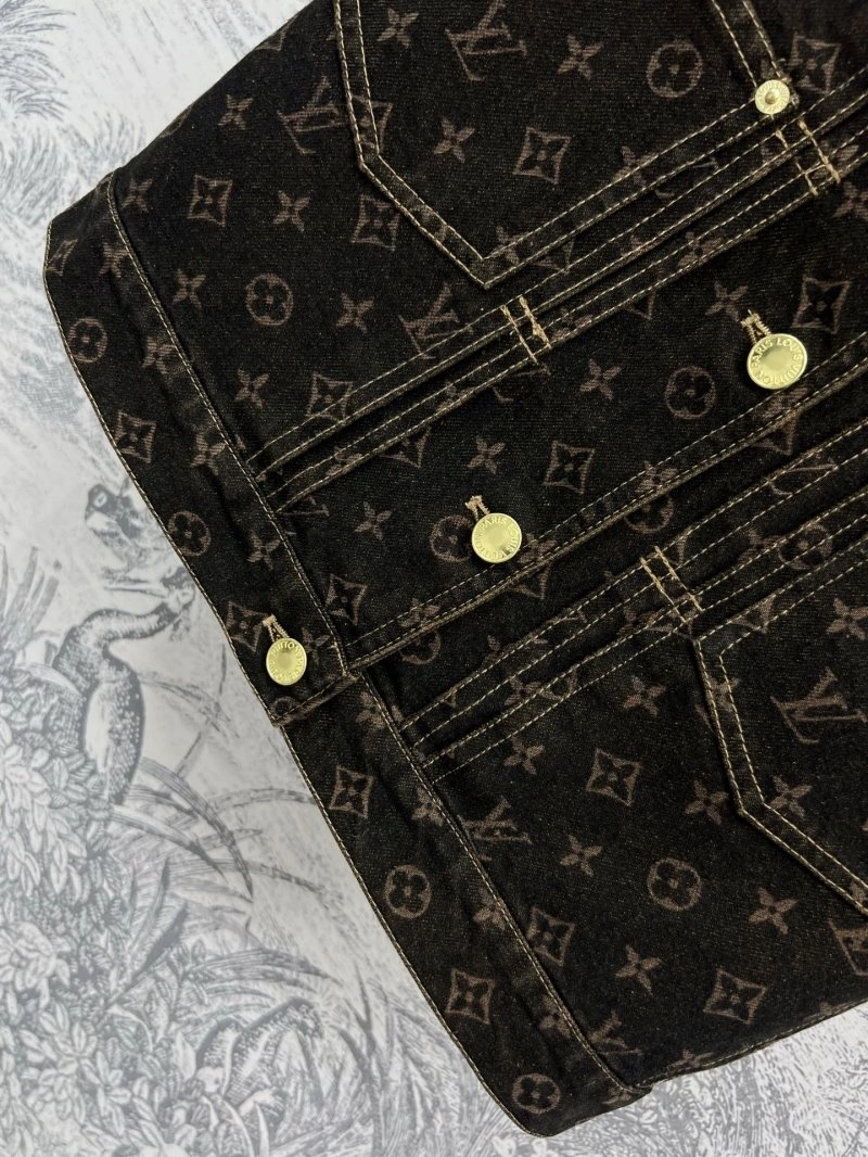 Upgraded Louis Vuitton Vest 130361