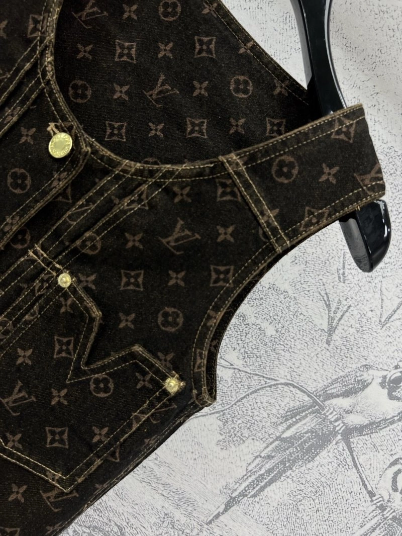 Upgraded Louis Vuitton Vest 130361