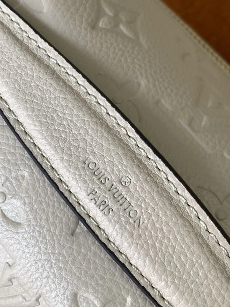 Louis Vuitton Waist Chest Packs Breathable 94151