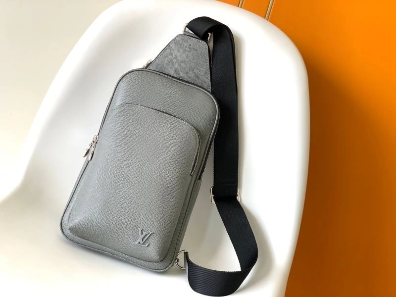 Louis Vuitton Waist Chest Packs Versatile 94112