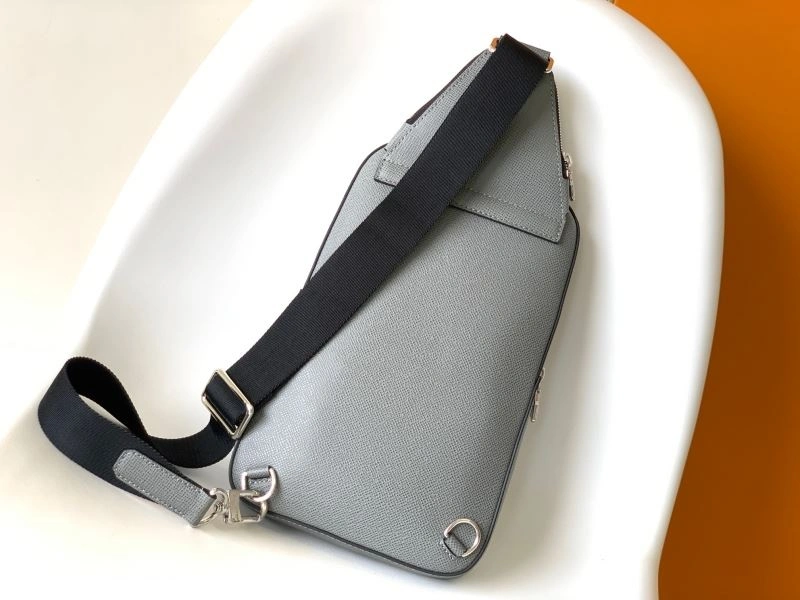 Louis Vuitton Waist Chest Packs Versatile 94112