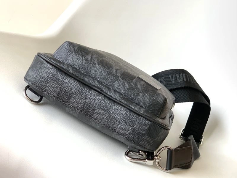 Sophisticated Louis Vuitton Waist Chest Packs 94110