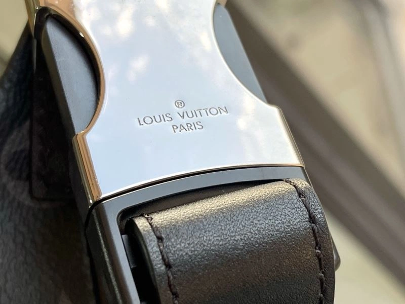 FlexibleFit Louis Vuitton Waist Chest Packs 94147