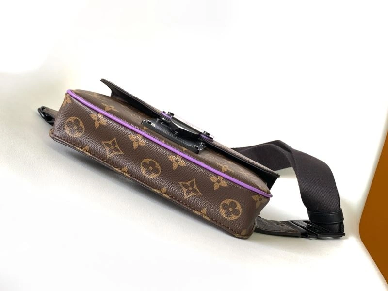 Louis Vuitton Waist Chest Packs Soft 94092