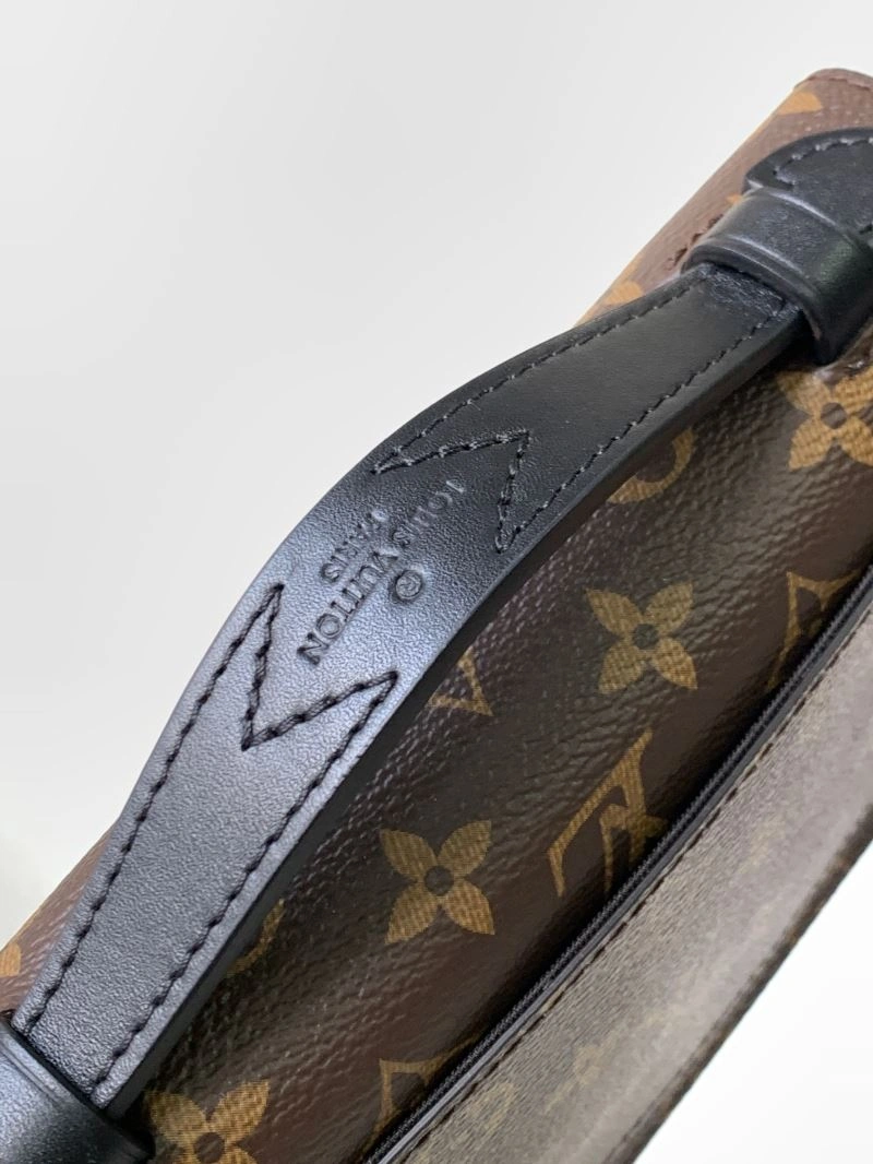Louis Vuitton Waist Chest Packs Soft 94092