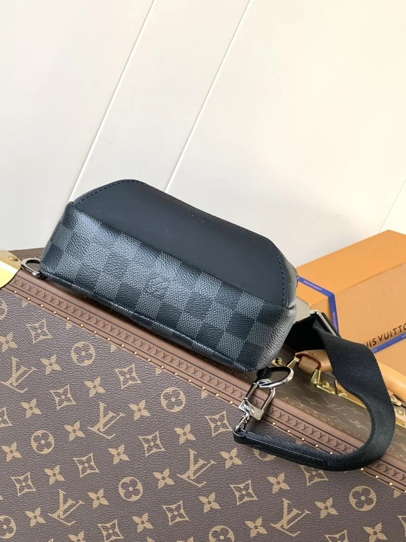 Cozy Louis Vuitton Waist Chest Packs 43211
