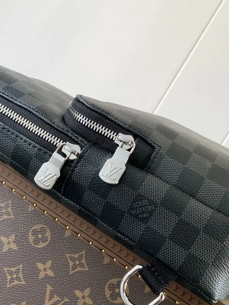 Cozy Louis Vuitton Waist Chest Packs 43211