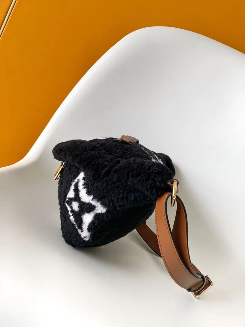 SmartChoice Louis Vuitton Waist Chest Packs 43230