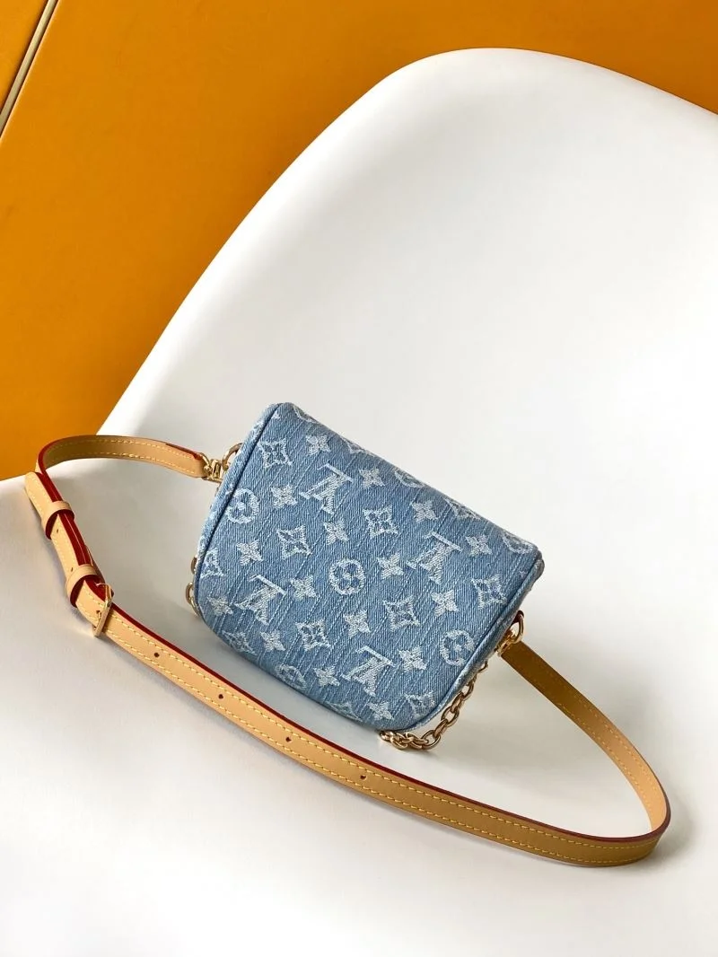 Attractive Louis Vuitton Waist Chest Packs 43201