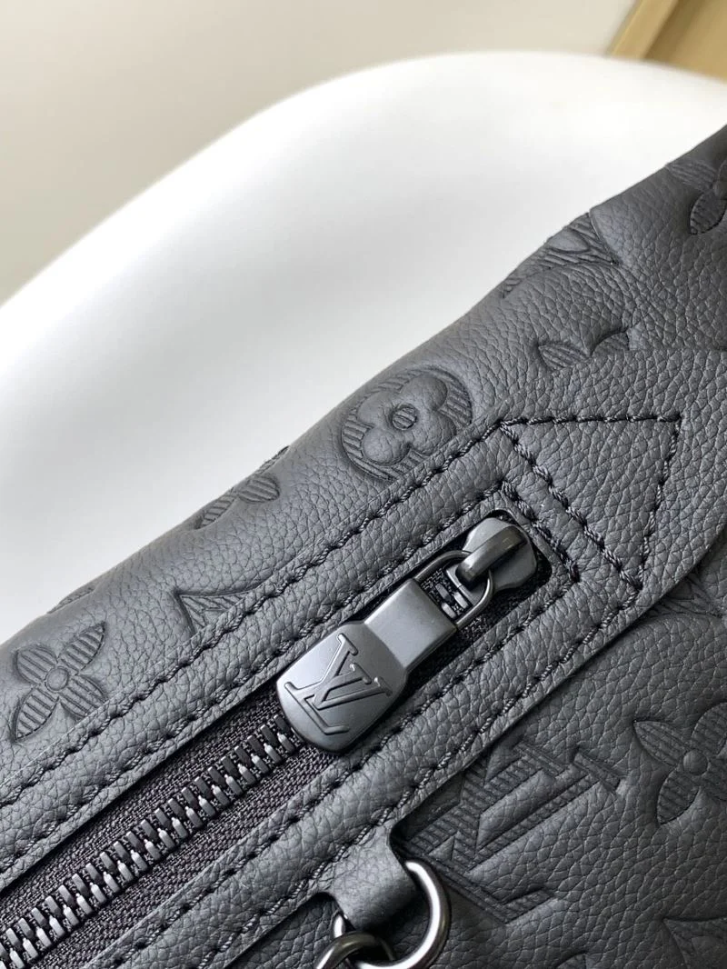 Durable Louis Vuitton Waist Chest Packs 42127