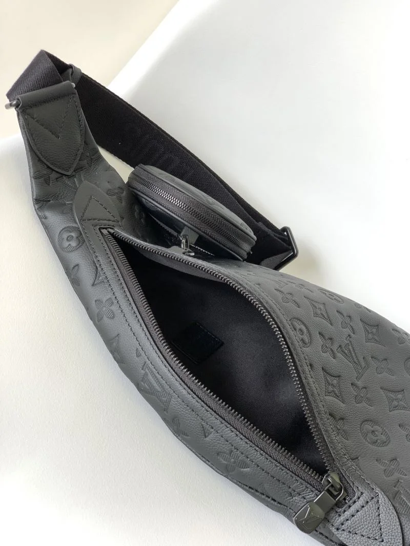 Durable Louis Vuitton Waist Chest Packs 42127