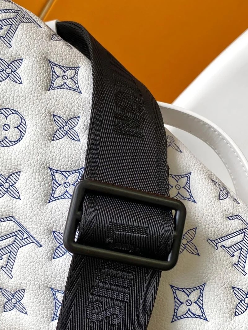 Packable Louis Vuitton Waist Chest Packs 42122