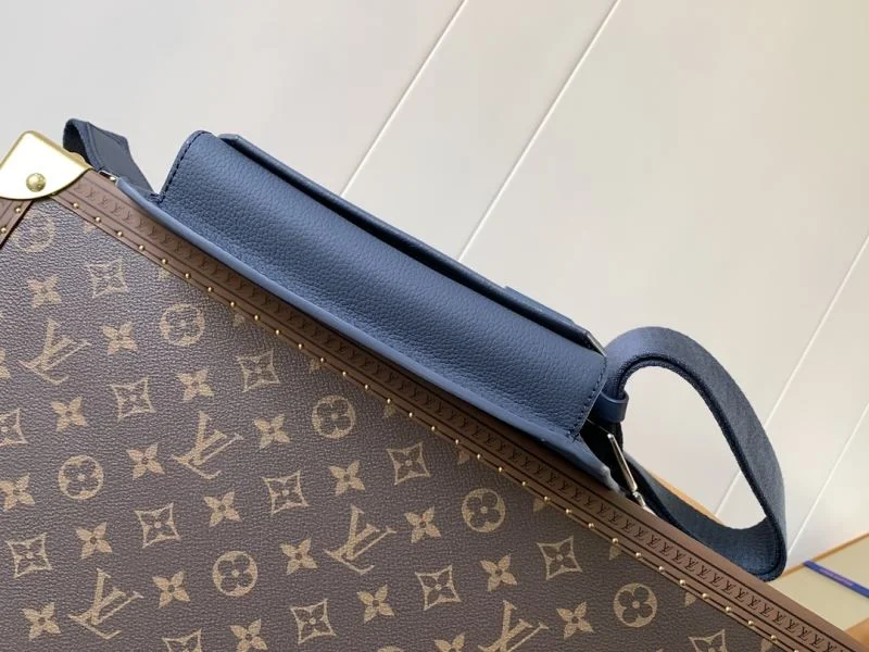 Louis Vuitton Waist Chest Packs TravelReady 42102