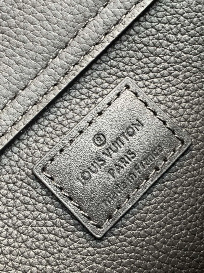 Thermal Louis Vuitton Waist Chest Packs 42100