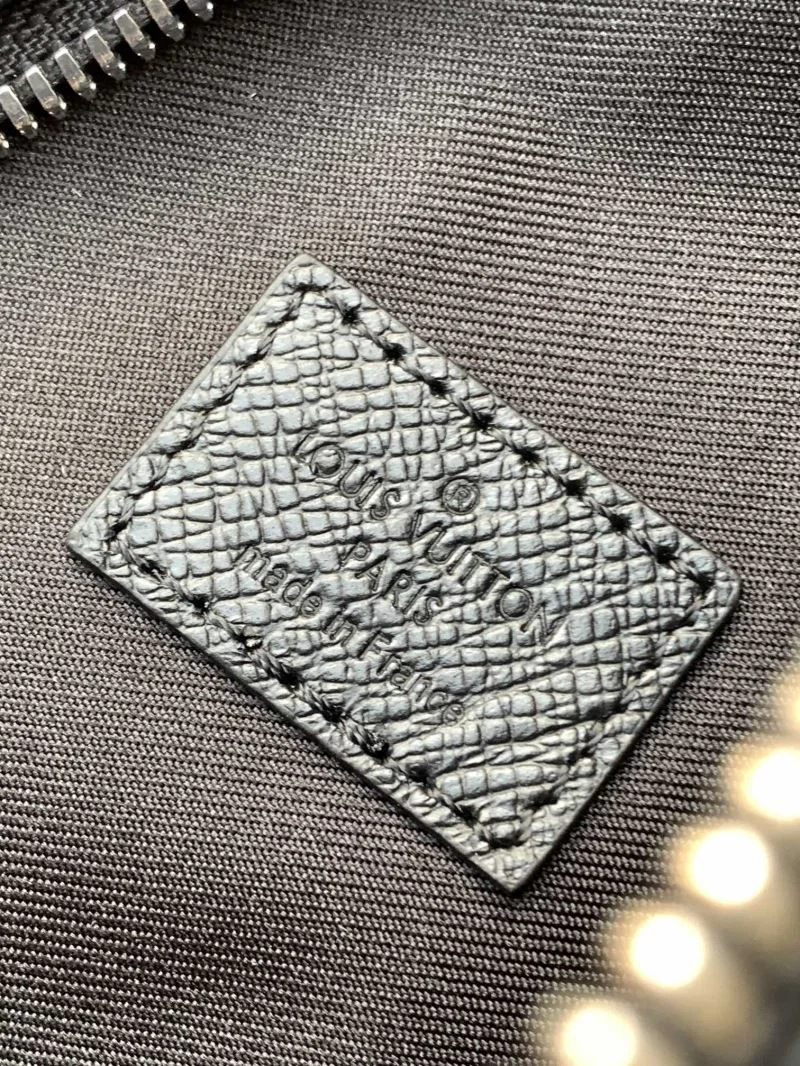 Louis Vuitton Waist Chest Packs ZipUp 42152