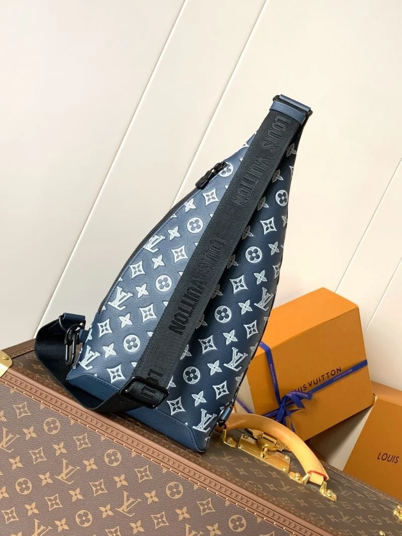 Versatile Louis Vuitton Waist Chest Packs 42132